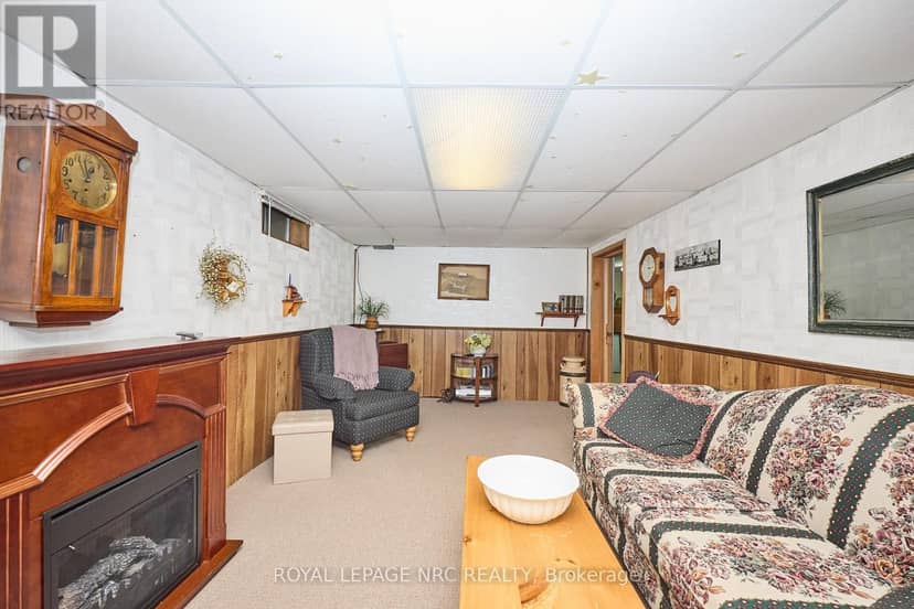 4013 Welland Street — photo 24 of 40