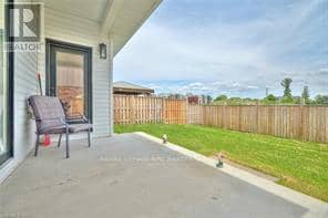 8 King Street — photo 21 of 28