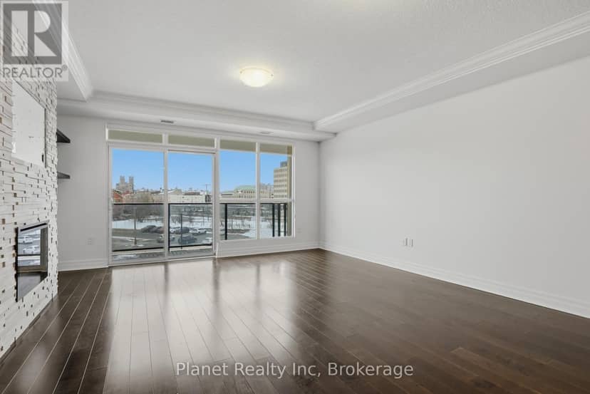 501 - 150 Wellington Street E — photo 10 of 29