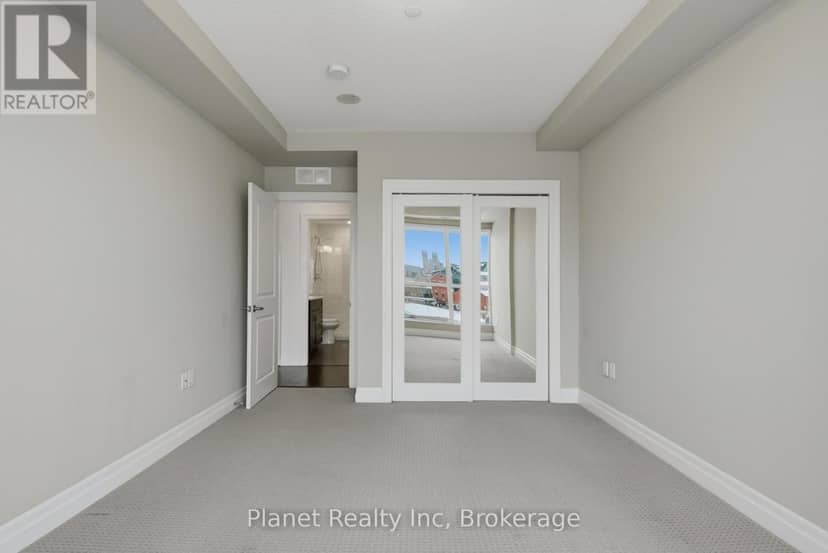 501 - 150 Wellington Street E — photo 12 of 29