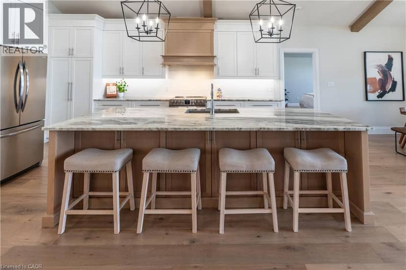 22 HUDSON Drive — photo 15 of 40
