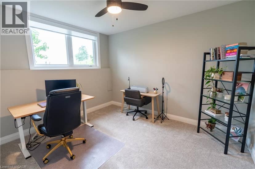 22 HUDSON Drive — photo 39 of 40