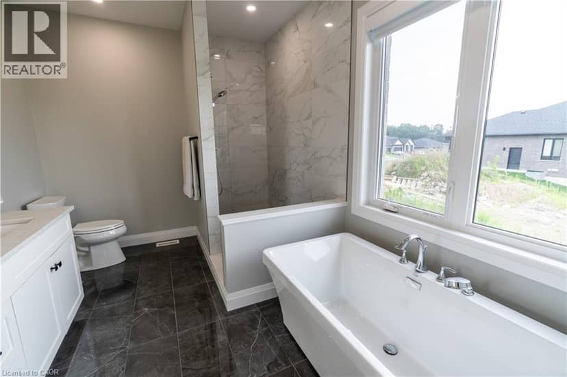22 HUDSON Drive — photo 25 of 40