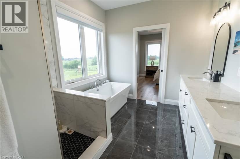 22 HUDSON Drive — photo 26 of 40