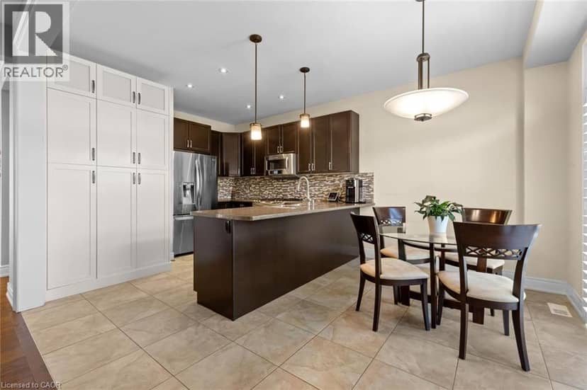 215 VINTON Road — photo 11 of 40