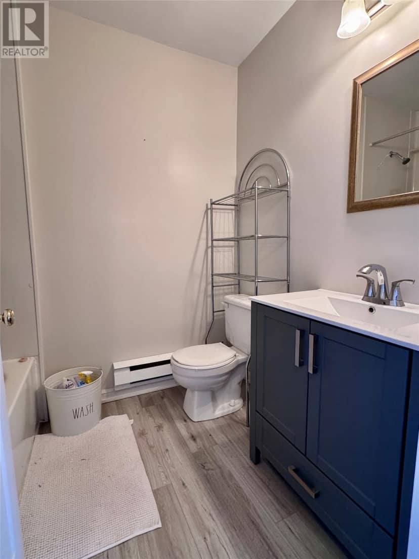 164 Main Street — photo 14 of 22