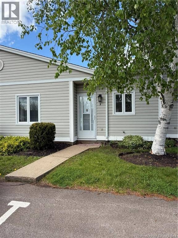 84 Seaman Street Unit# 5 — photo 1 of 19