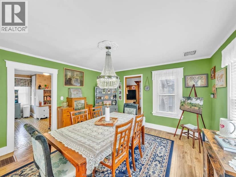 235 George STREET — photo 10 of 40