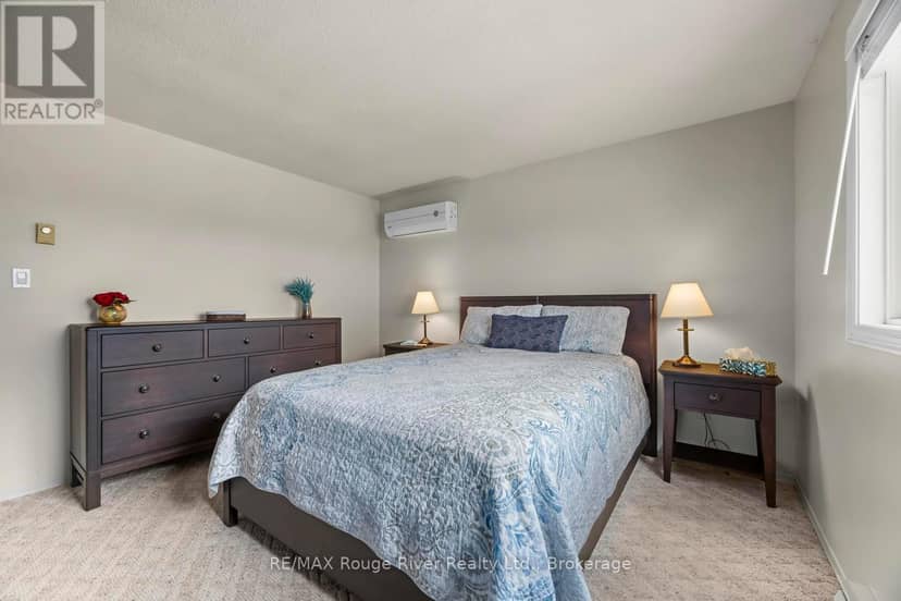 6 Hamilton Drive — photo 18 of 40