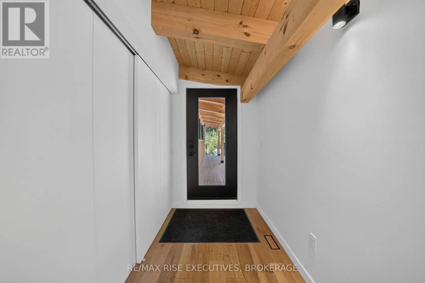 962 Church Road — photo 8 of 40