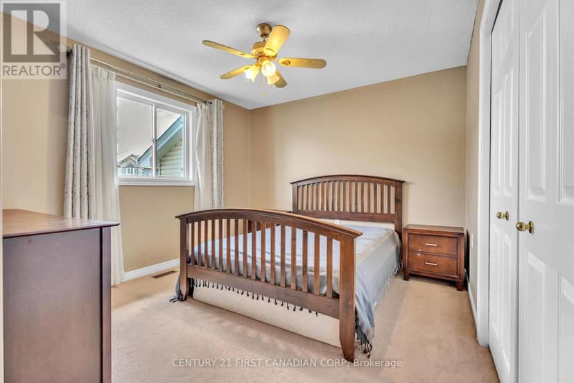 1761 Devos Drive — photo 18 of 31
