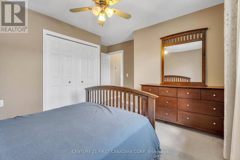1761 Devos Drive — photo 19 of 31