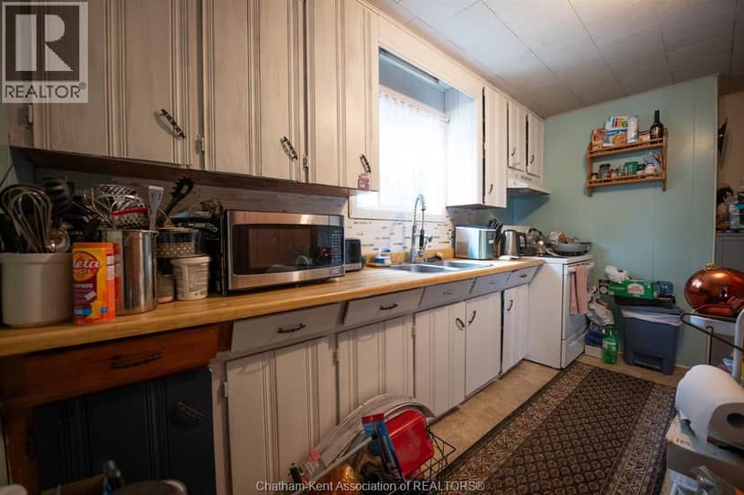 249 Victoria Street — photo 20 of 28