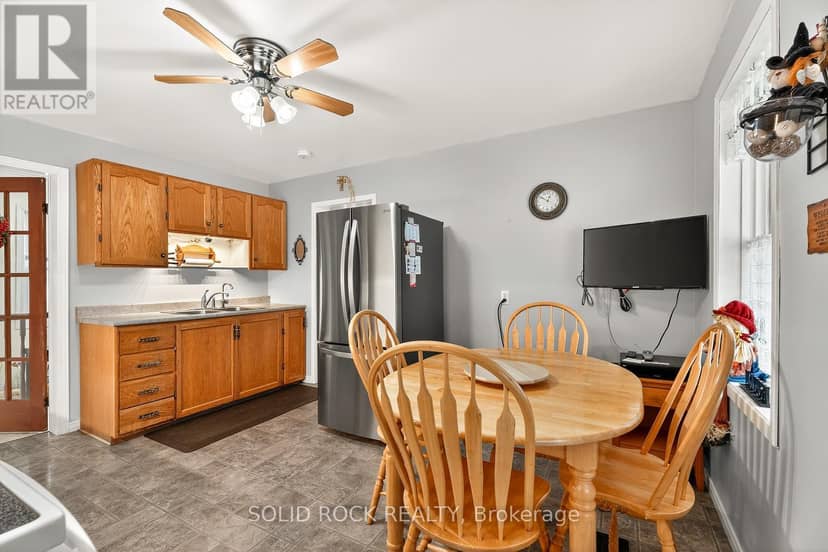 1262 Rodney Lane — photo 10 of 26