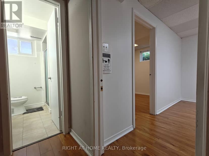 182 McNicoll Avenue — photo 29 of 40