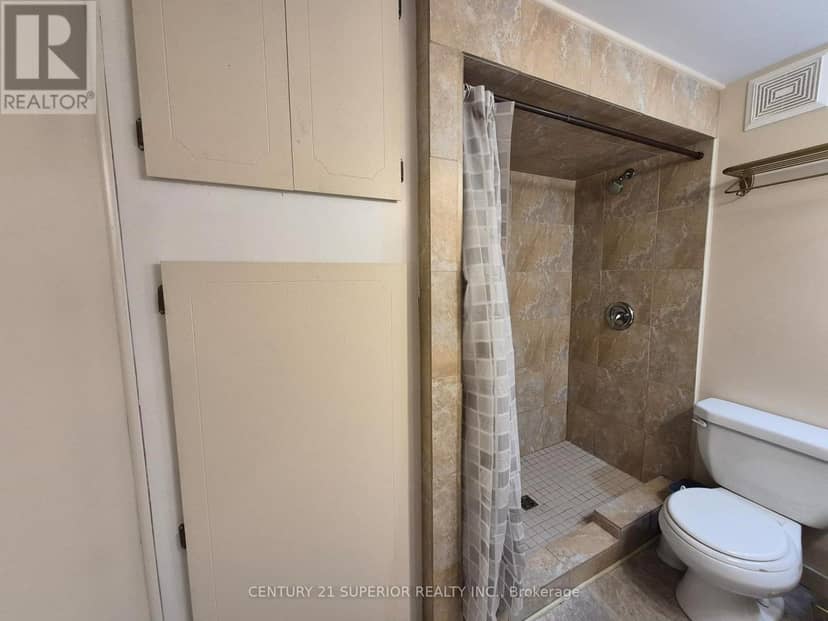 66 Jackson Crescent — photo 26 of 40