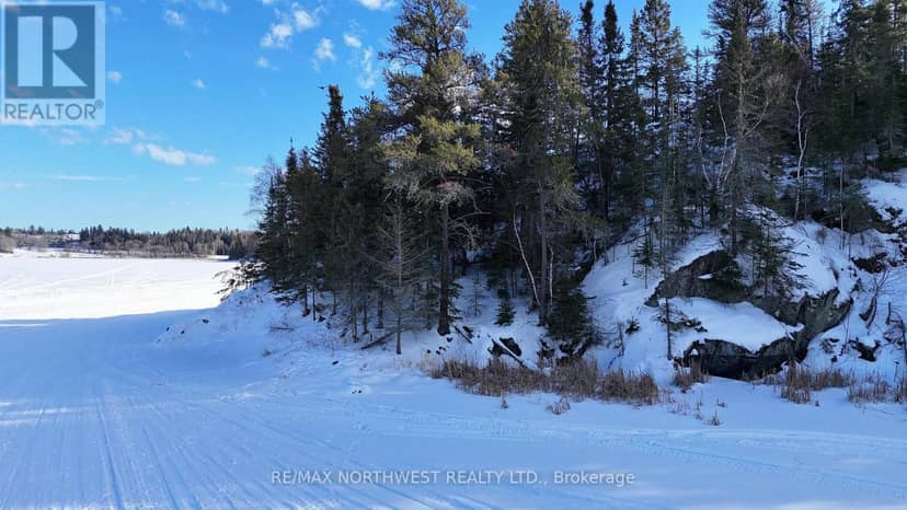 1319 Laurenson Lake — photo 14 of 22