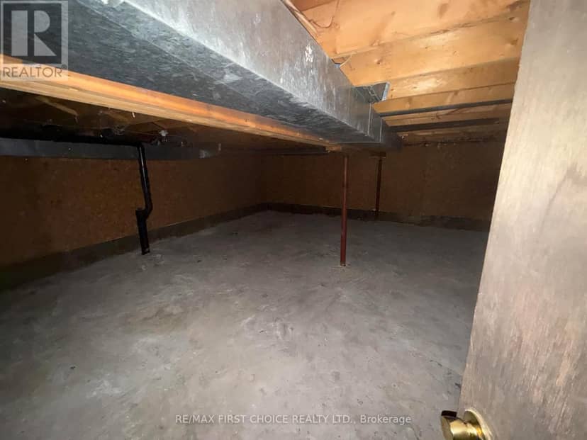 14 Superior Avenue — photo 11 of 16
