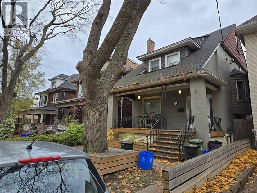 17 FAIRLEIGH Avenue S — photo 2 of 5
