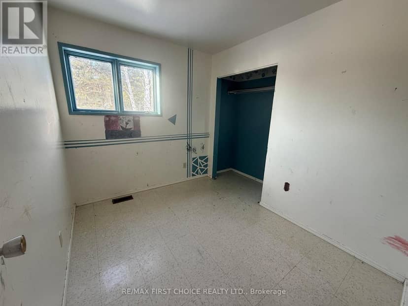 14 Superior Avenue — photo 9 of 16