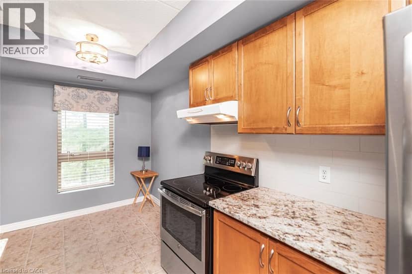 56 KERMAN Avenue Unit# 105 — photo 25 of 40