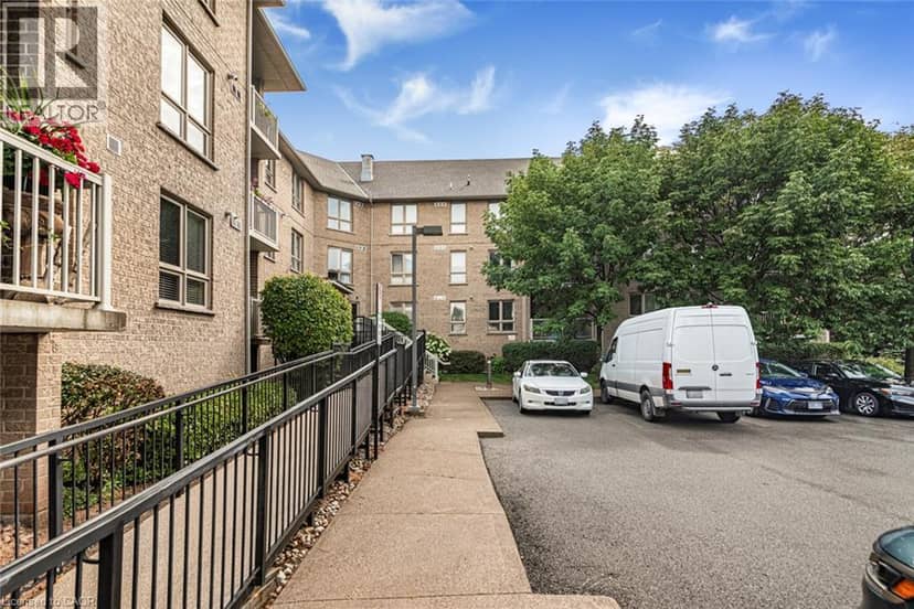 56 KERMAN Avenue Unit# 105, Grimsby, photo 3