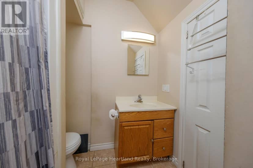 78 Bruce Rd 86 — photo 14 of 33