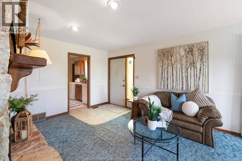 575 Talbot ROAD East — photo 9 of 40