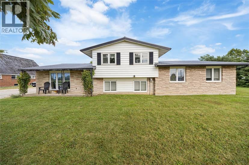 7882 + 7884 Rawlings Road, Lambton Shores, photo 2