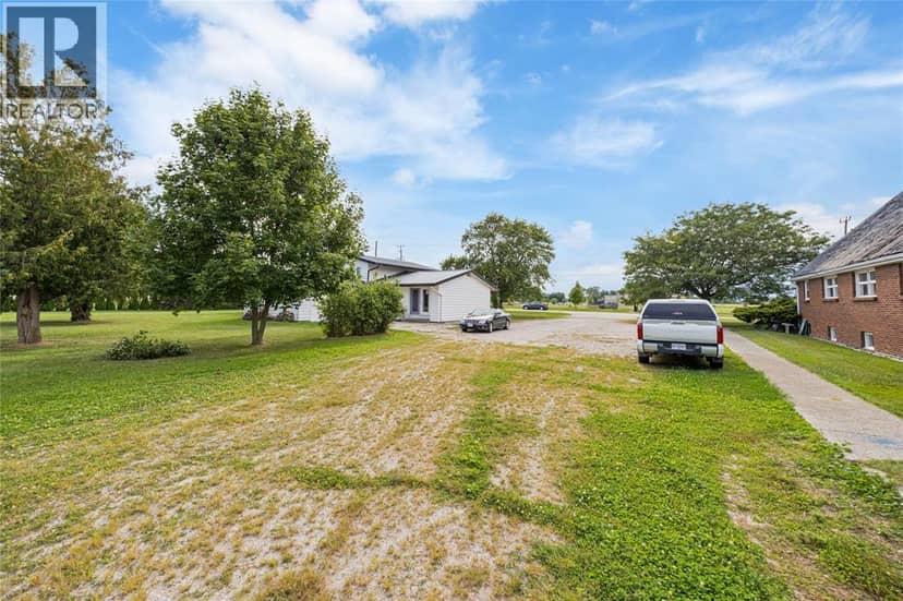 7882 + 7884 Rawlings Road — photo 13 of 40