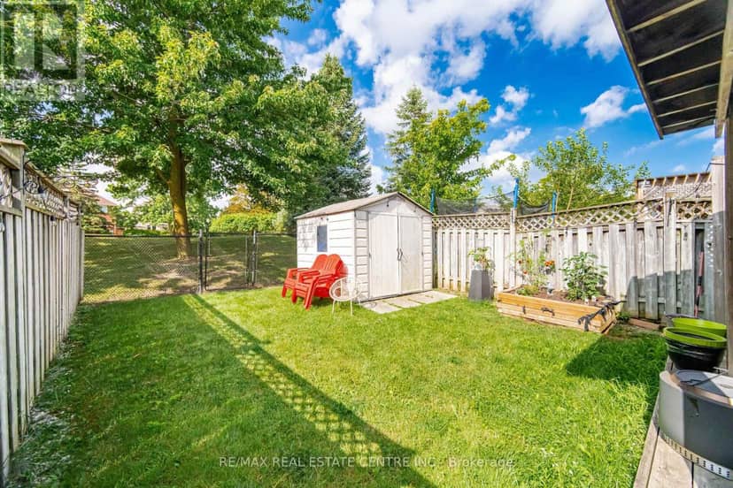 65 Coolspring Crescent — photo 28 of 32