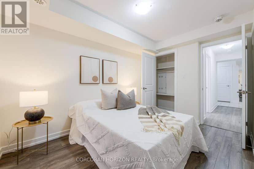 70 - 2315 Sheppard Avenue W — photo 17 of 28
