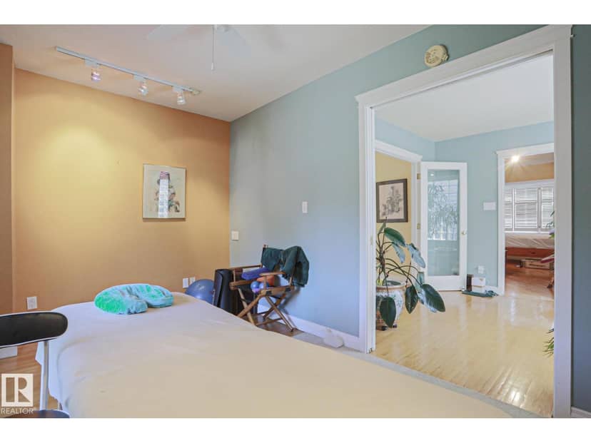 10814 125 ST NW NW — photo 32 of 40