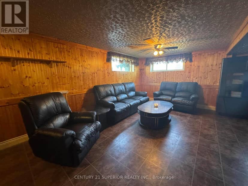 3 Falcon Drive — photo 16 of 34
