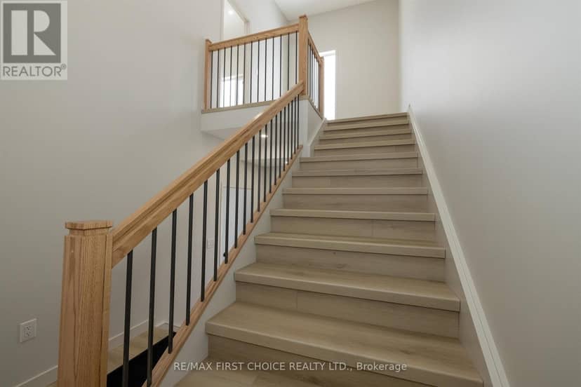 832 Weiler Boulevard — photo 17 of 31