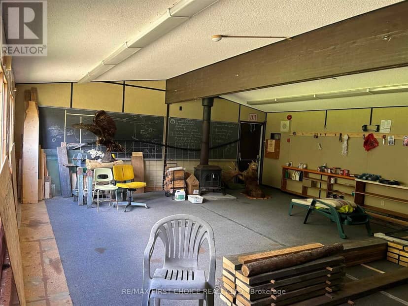 1 Bear Camp — photo 17 of 22