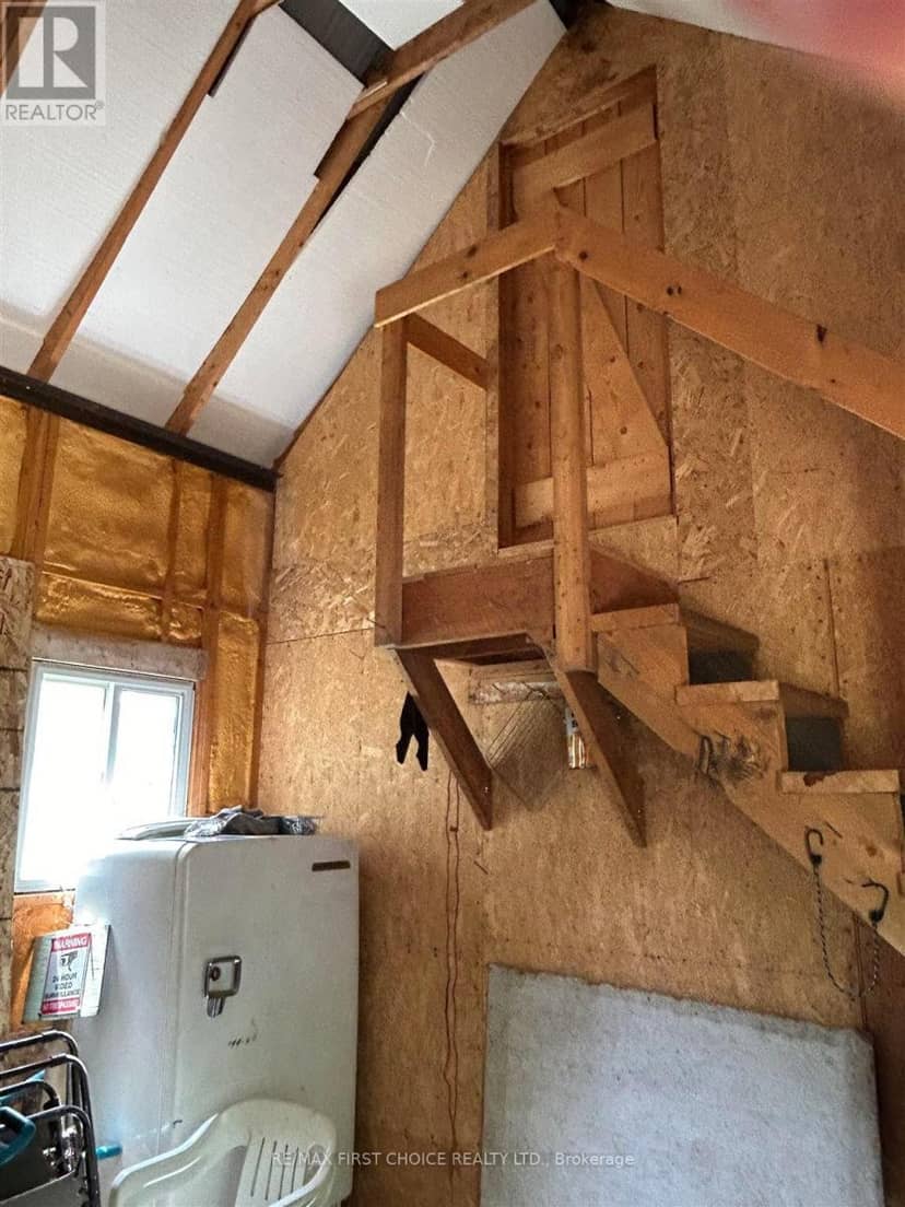 1 Bear Camp — photo 12 of 22