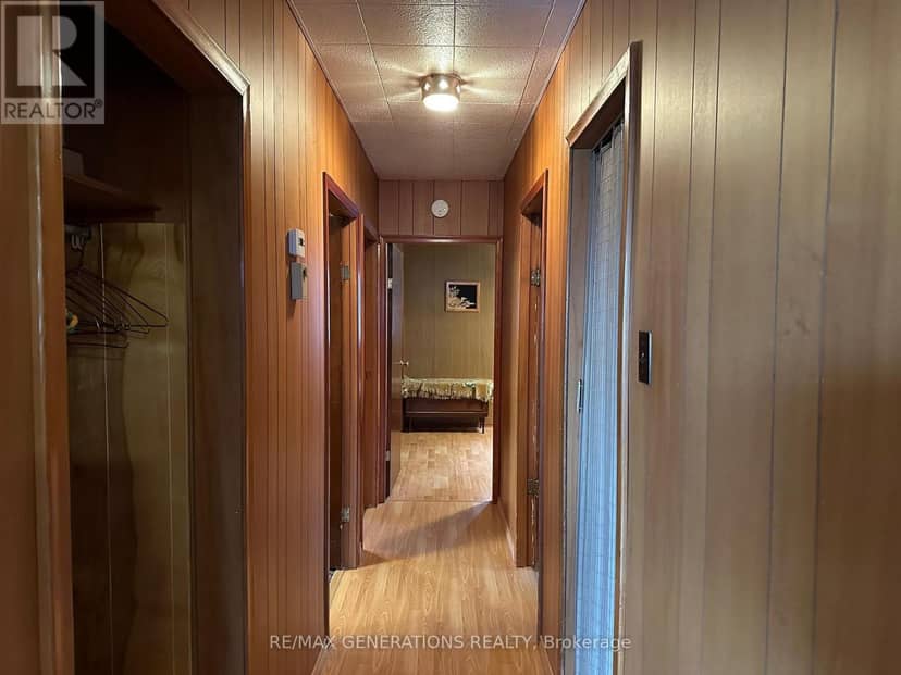 105 Columbia Street — photo 16 of 39