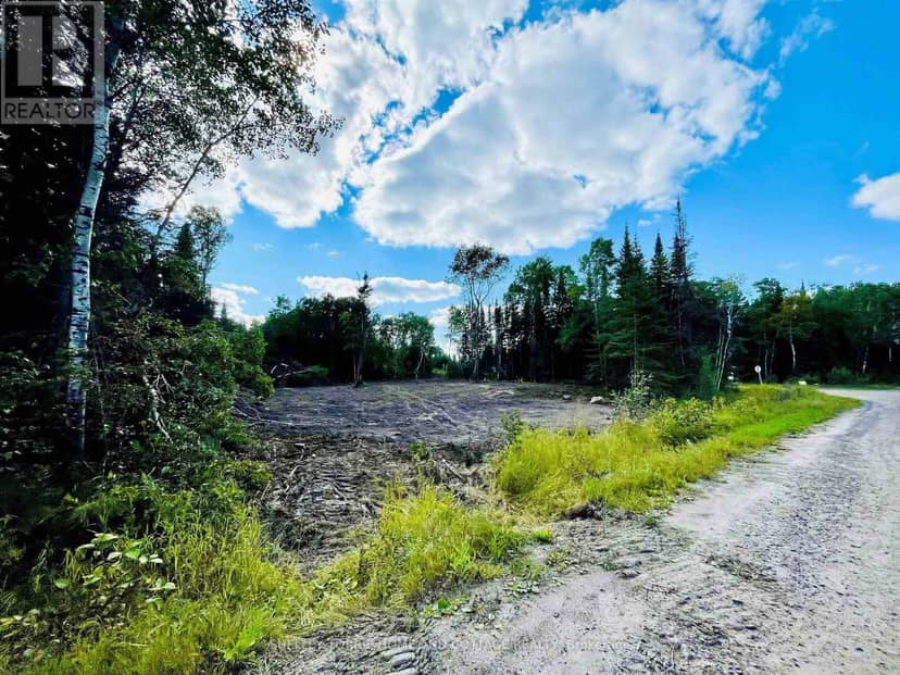 Villeneuve Road NE — photo 10 of 14