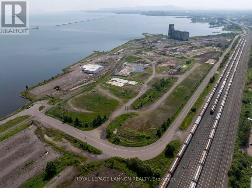 #5 - 0 Marina Park Drive, Thunder Bay, photo 3