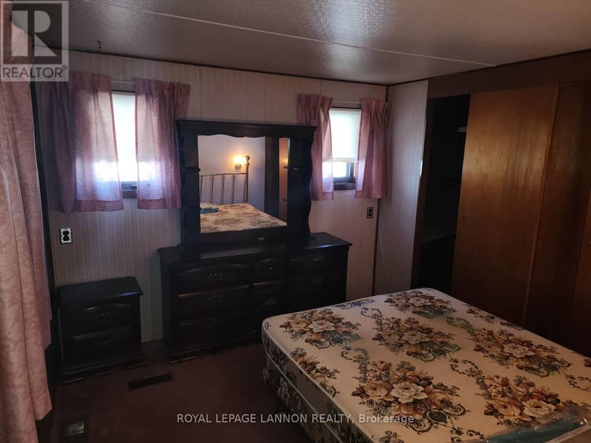 319 Walker Street — photo 10 of 39