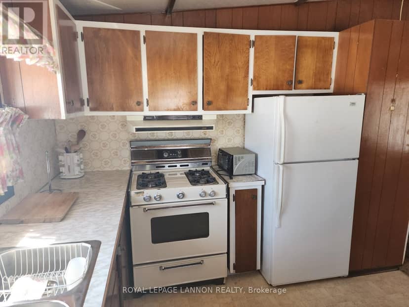 319 Walker Street — photo 32 of 39