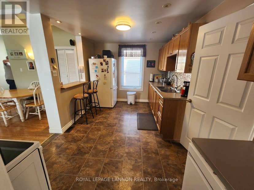 205 Ontario Street, Schreiber, photo 8