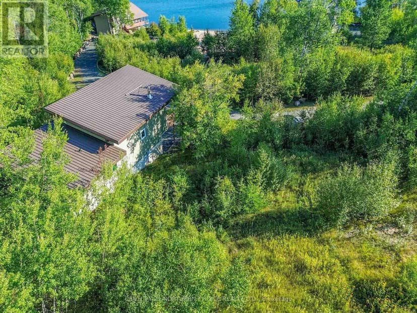 25 Royal Lake — photo 7 of 38