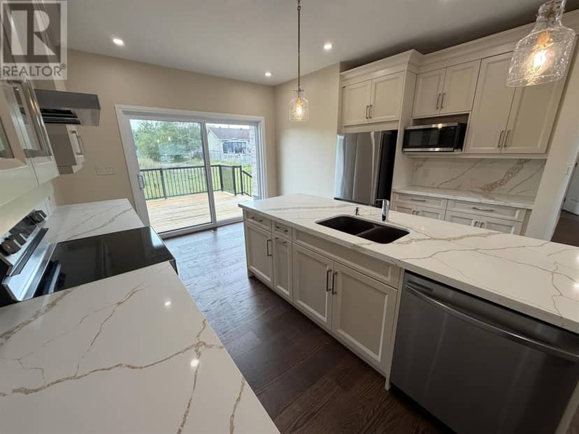 68 McLaren CRES, Elliot Lake, photo 8