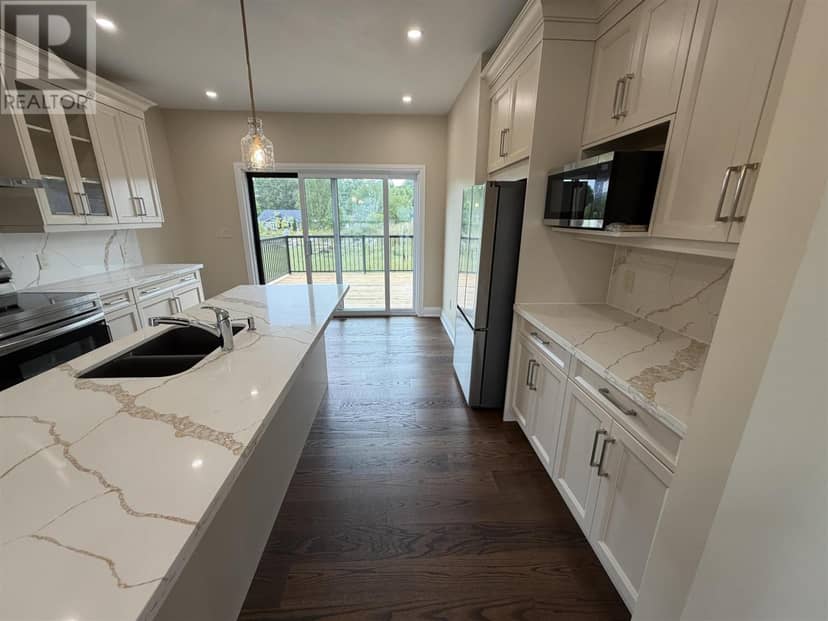 68 McLaren CRES, Elliot Lake, photo 7
