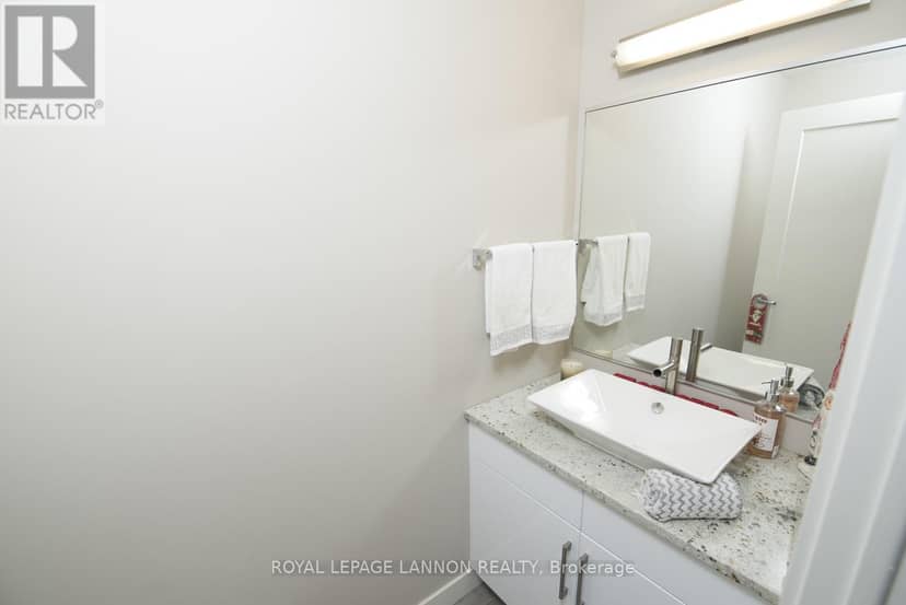 2260 Sleeping Giant Parkway — photo 39 of 40