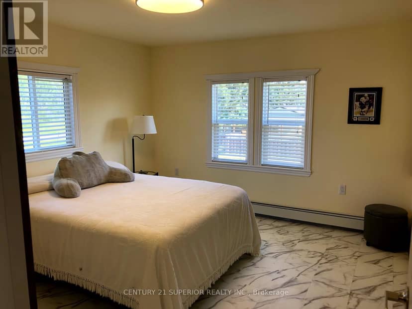 240 Walker Street — photo 35 of 40