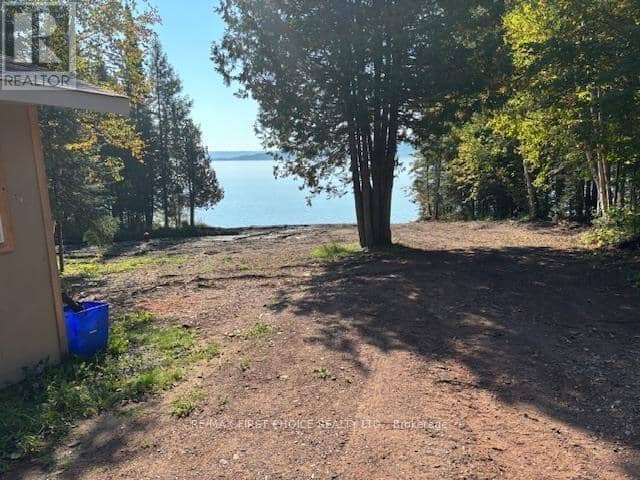 2415 Scott Drive, Shuniah, photo 3