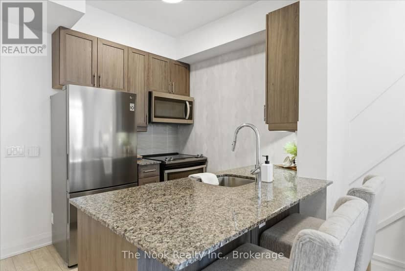 609 - 3655 Kingston Road — photo 18 of 40